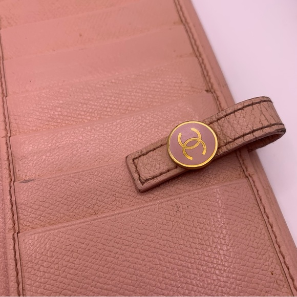 Chanel Classic Button Wallet Pink - Picture 12 of 17